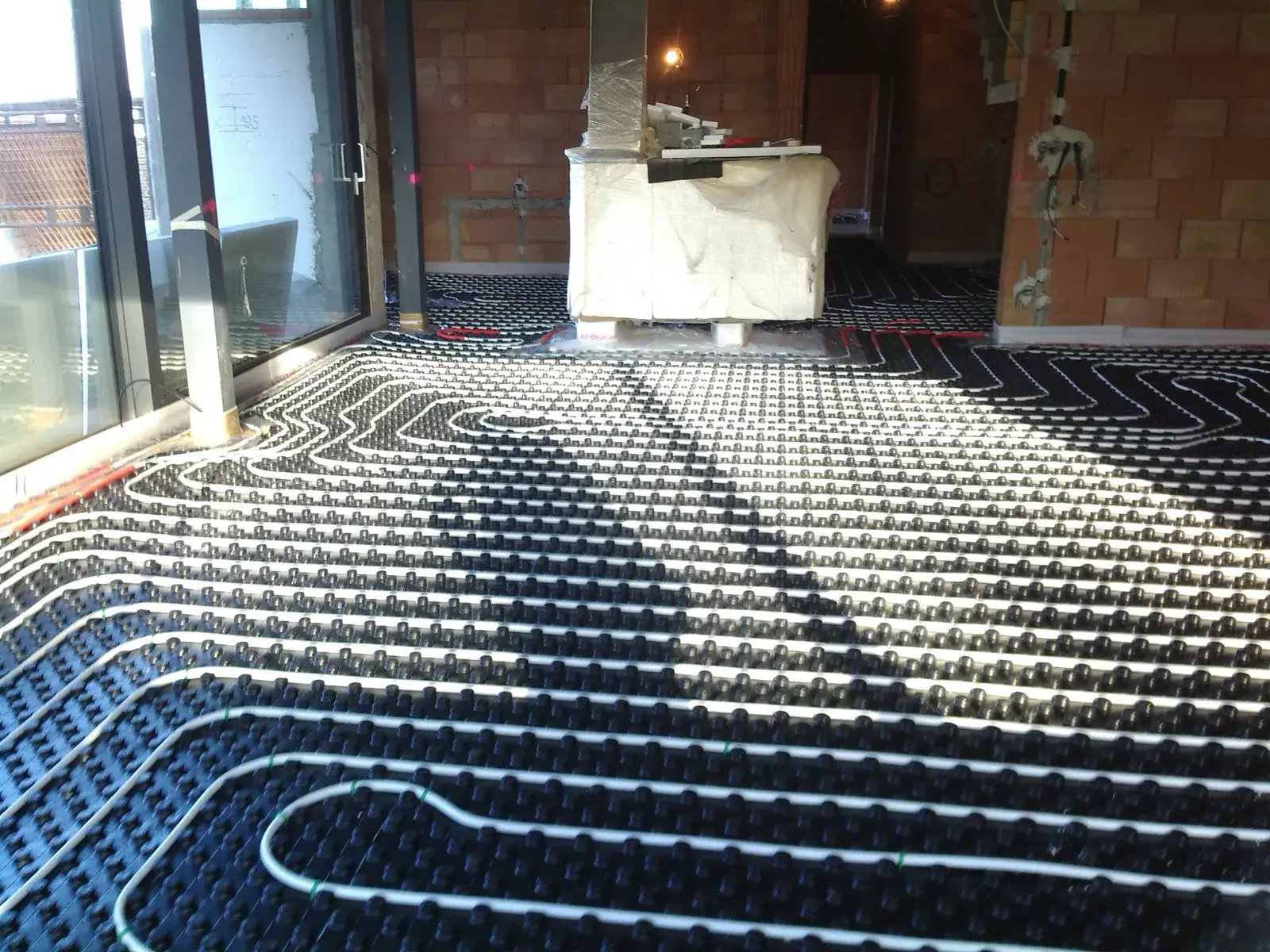 Podlahové vytápění ve velkém prostoru